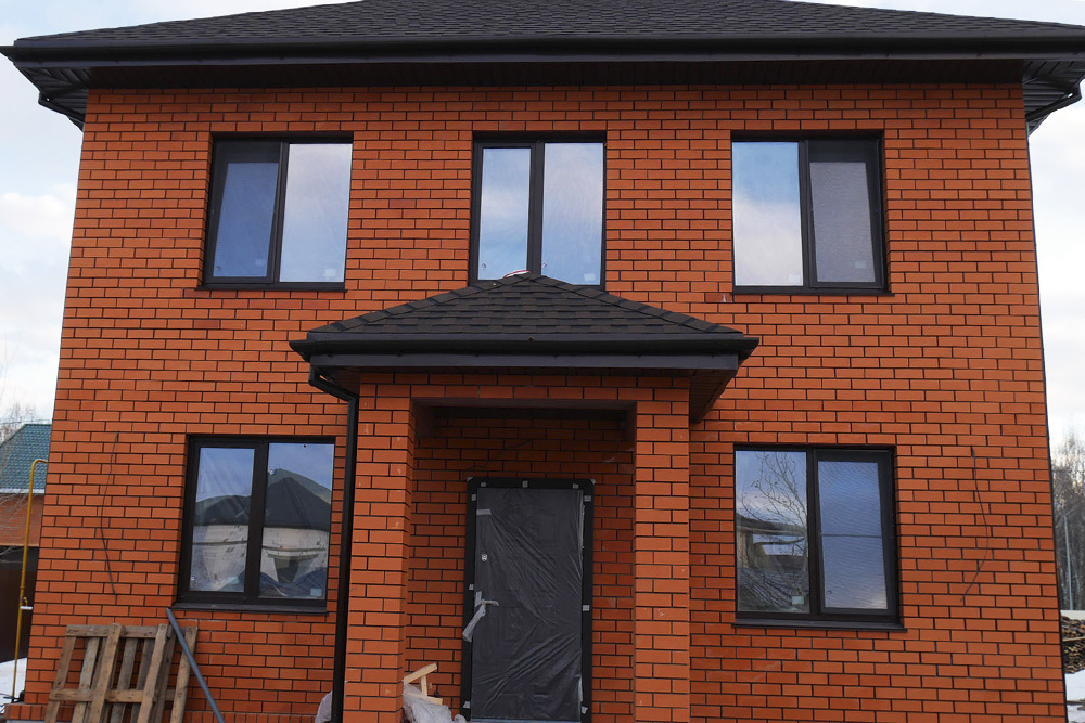 Белебеевский кирпич лицевой 1.4НФ красный гладкий